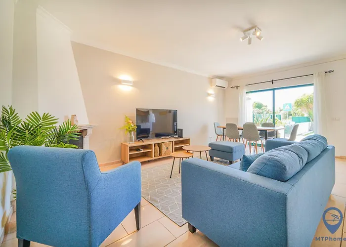 Casa Joana By Mtphomes Hébergement de vacances